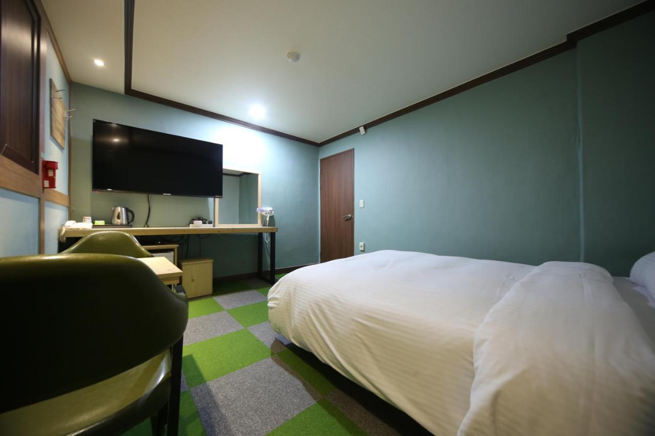 Subiztel Motel Pohang Eksteriør billede