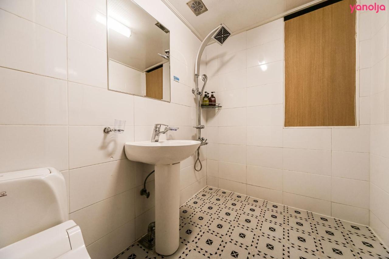 Subiztel Motel Pohang Eksteriør billede