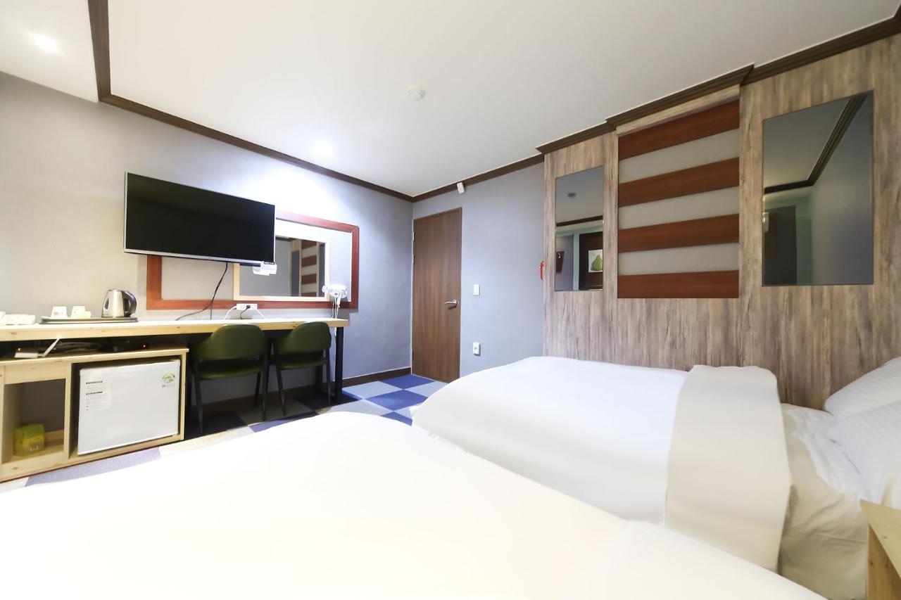Subiztel Motel Pohang Eksteriør billede