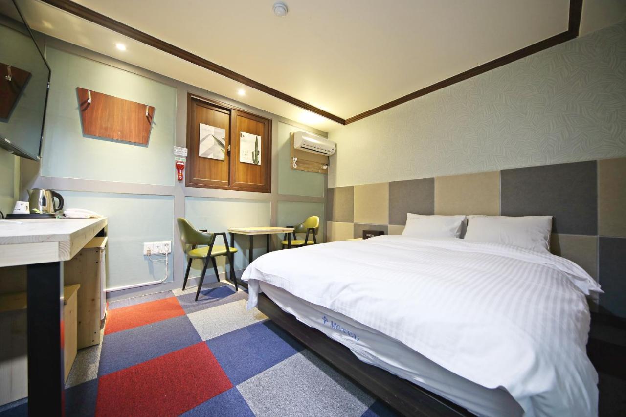 Subiztel Motel Pohang Eksteriør billede