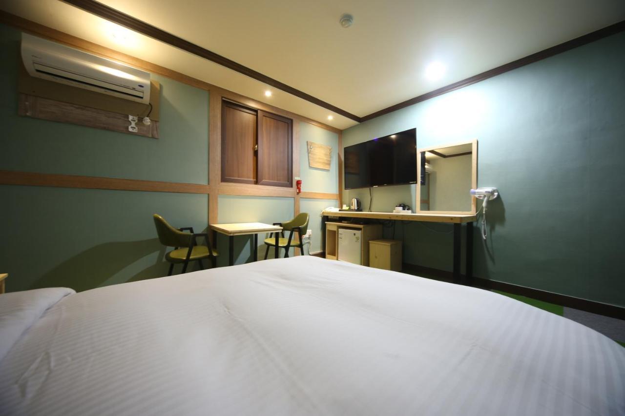 Subiztel Motel Pohang Eksteriør billede