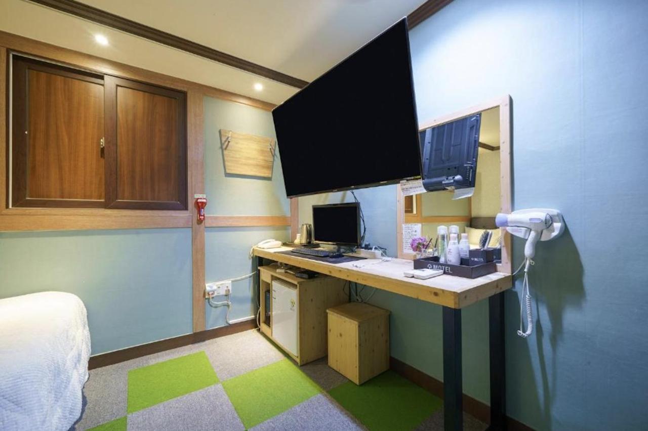 Subiztel Motel Pohang Eksteriør billede