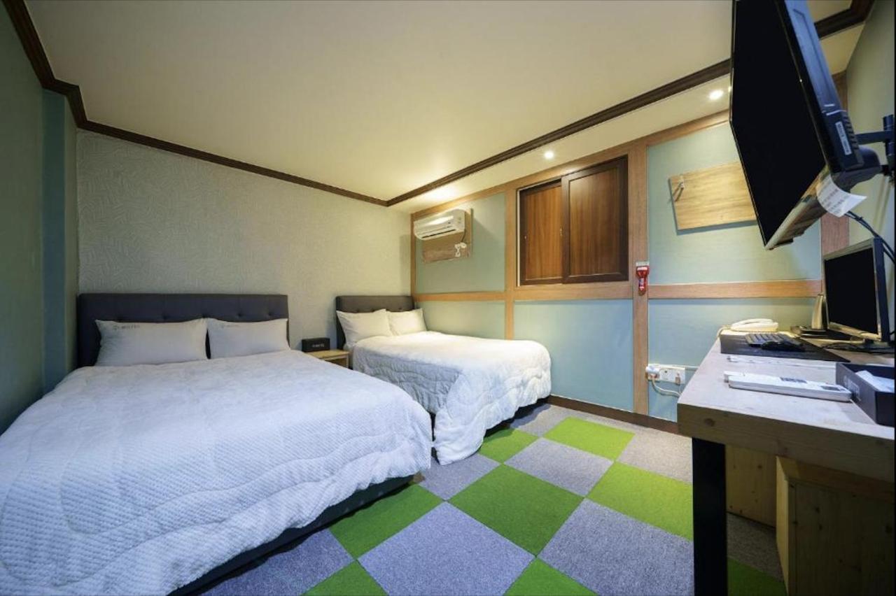 Subiztel Motel Pohang Eksteriør billede