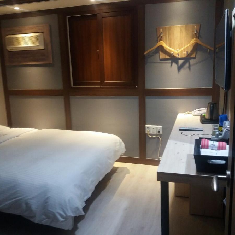 Subiztel Motel Pohang Eksteriør billede